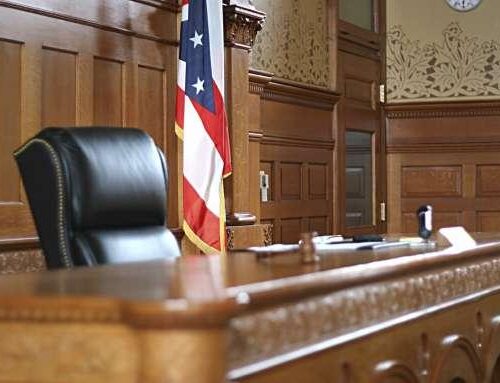 Facing a Criminal Charge? Four Reasons why you Should Hire a Criminal Law Attorney